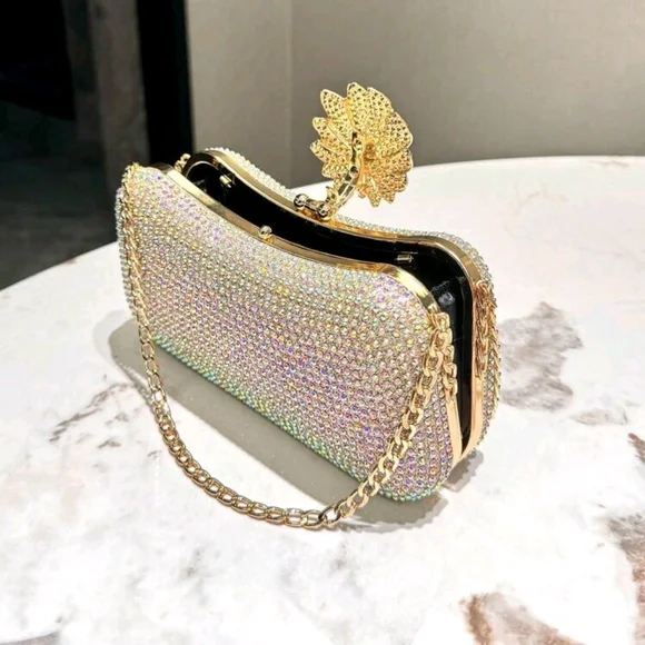 Elegant Gold Clutch with Crystal Accents Crystal Women Evening Clutches Wedding Party Handbag Clutch  main image 4